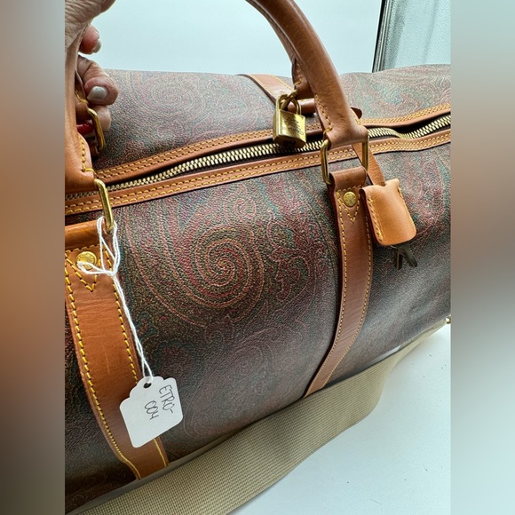 ETRO -Authentic-Paisley Coated Canvas Bandolier Duffle w/ Lock/Key/Strap 60 - Picture 2 of 16
